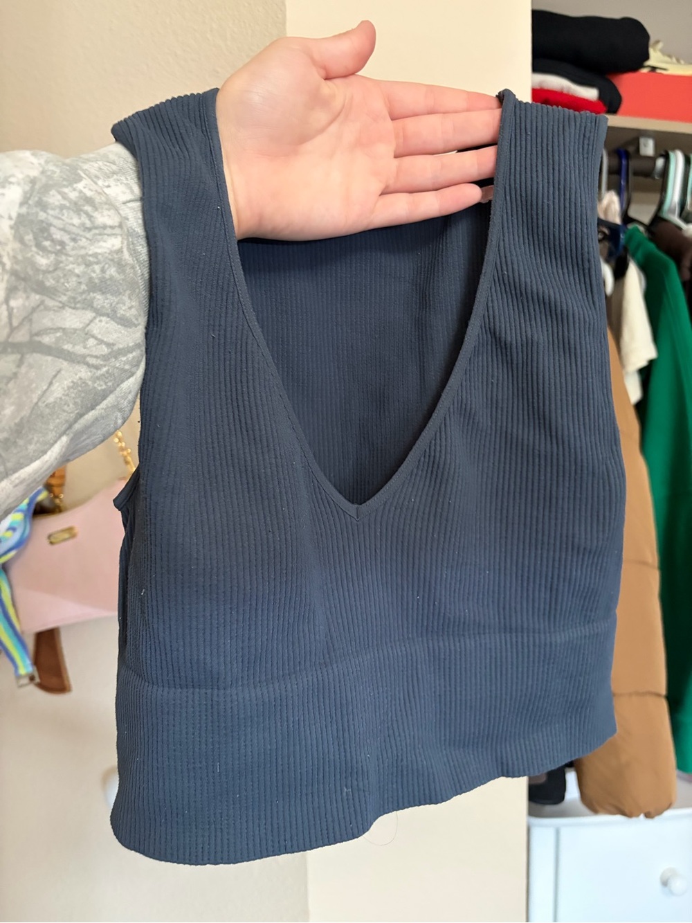 Sleeveless Ribbed V-Neck Crop Top - Navy
